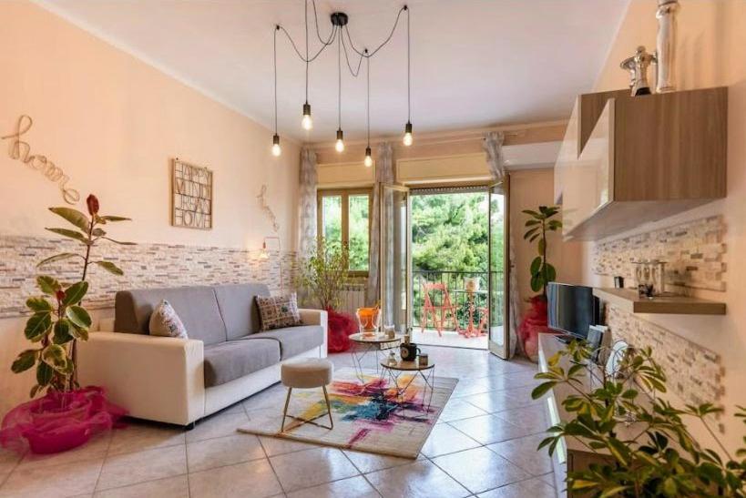 Casa Vacanza - I Mulini Con Parcheggio Gratuito Incluso. 蒙雷亚莱 外观 照片